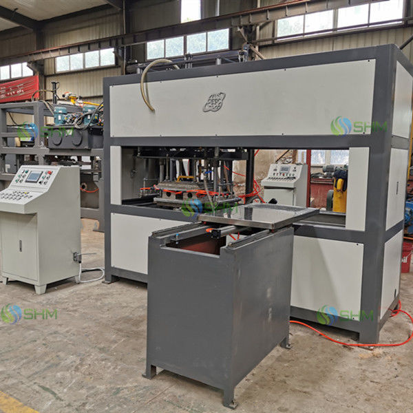 PLC-gesteuerte Papiergießmaschine für die Gießerei mit Warmpresseinrichtung